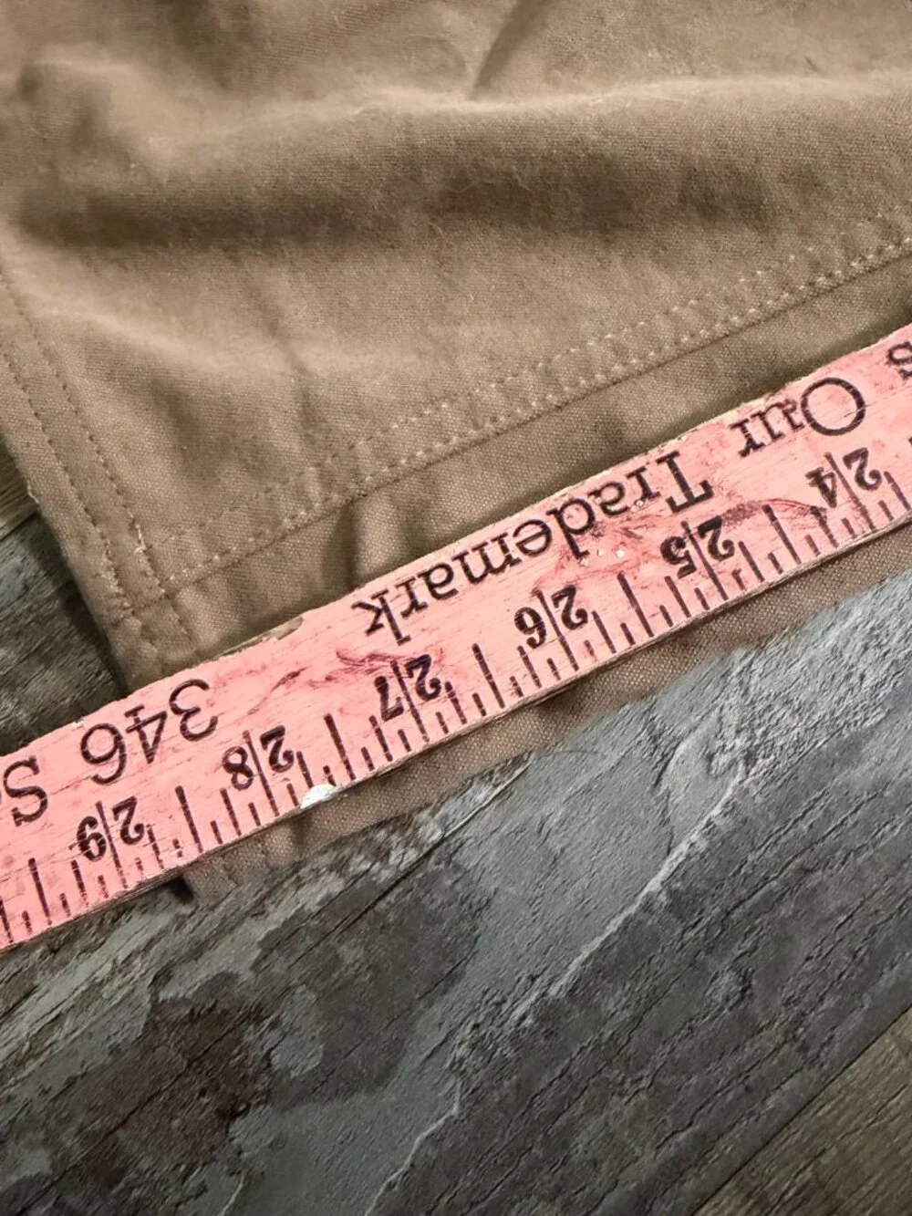 Under Armour Men's 40x30 Loose Fit Khaki Tan Utility Pants with Side Pocket